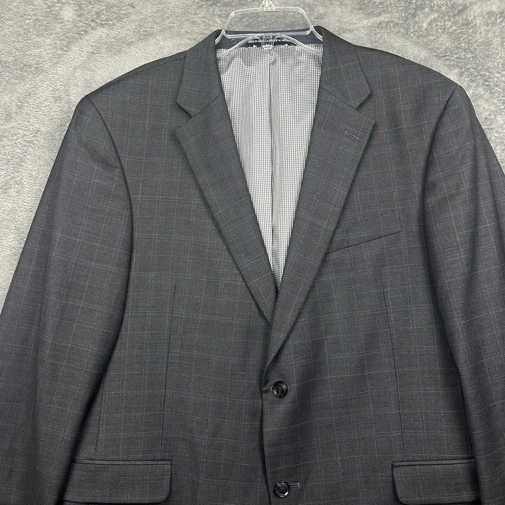 Tommy Hilfiger Blazer Sport Coat Jacket Men's 44R Wool Blend Gray Plaid EUC